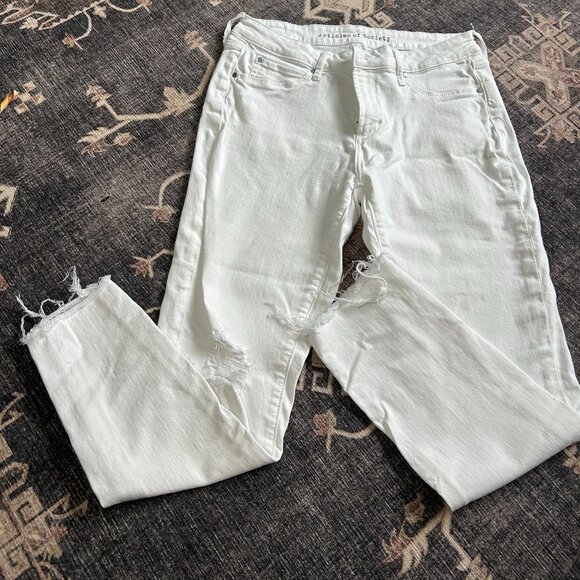 Articles of Society White Distressed Jeans Size 29 EUC - Picture 1 of 2